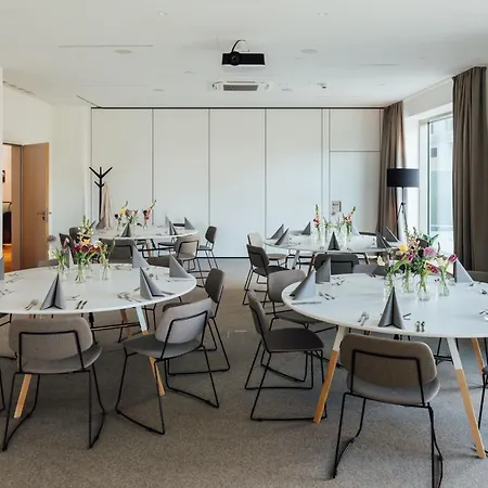 Hotel Vienna House By Wyndham Mq Kronberg 4*