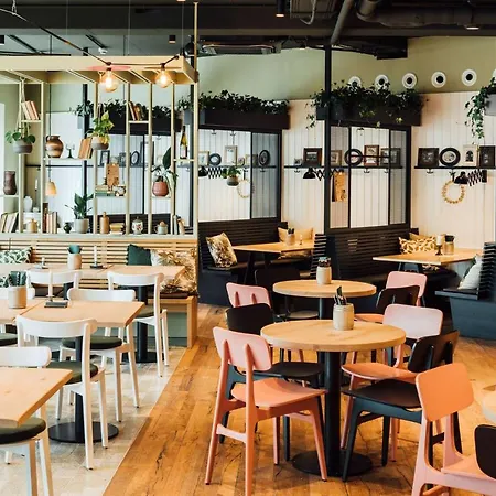 Vienna House By Wyndham Mq 4* קרונברג אים טאונוס