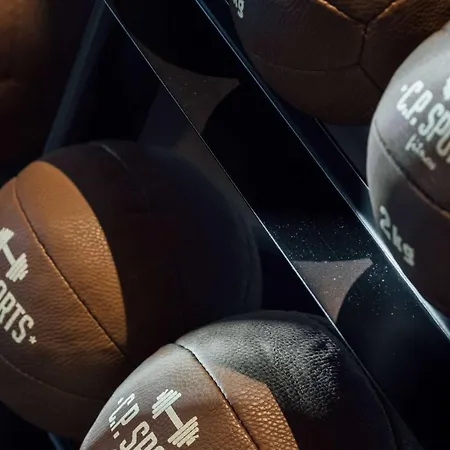 Vienna House By Wyndham Mq מלון