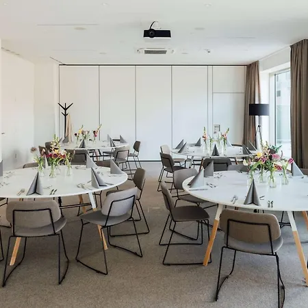 Vienna House By Wyndham Mq فندق كرونبرج إم تانوس