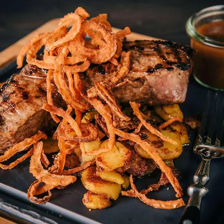 Vienna House By Wyndham Mq 4* كرونبرج إم تانوس