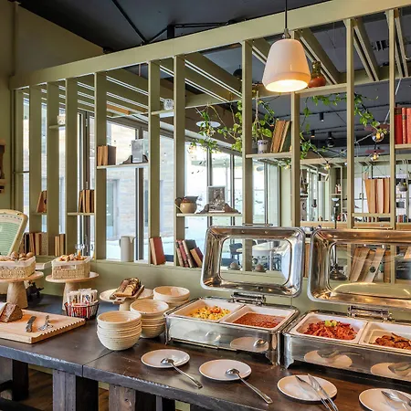 Hotel Welcome Musikquartier 4*