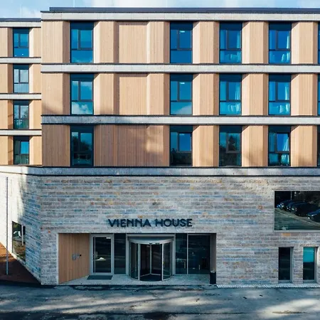 Vienna House By Wyndham Mq Kronberg 4* Kronberg im Taunus